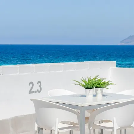 Apartment Yourhouse Blau Blue Sea View 2 3 *