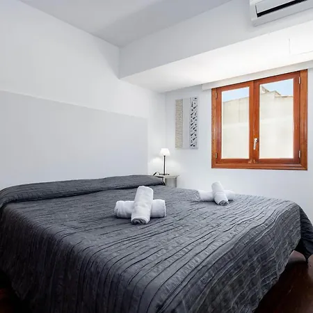 Apartment Yourhouse Blau Blue Sea View 2 3 *